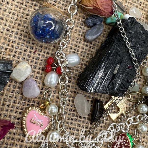 Opals pearls lapis and coral multi charms layered chunky necklace - Picture 9 of 9